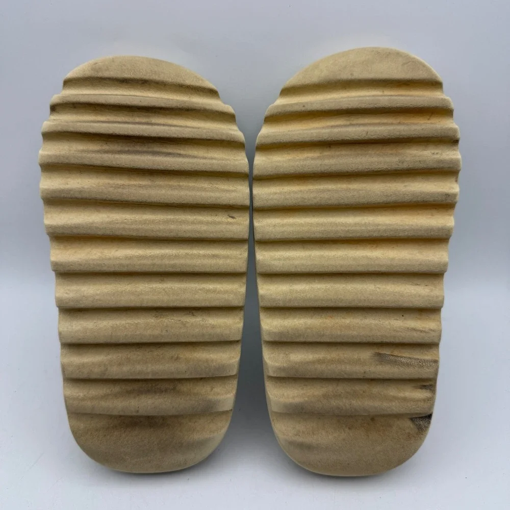 Adidas Yeezy Slide Mens 6 Womens 7 Resin GZ5551 Tan Minimalist Foam Sandal
